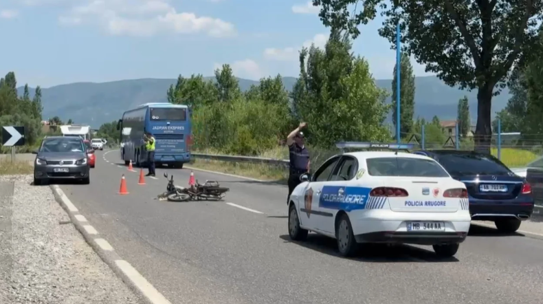 Aksident në aksin Lezhë–Shkodër, plagoset drejtuesi i motorit