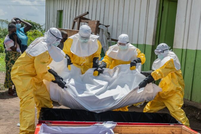 Shpërthimi i Ebolës në Kongo/ 220 viktima dhe mbi 900 raste të dyshuara, OBSH ngre alarmin
