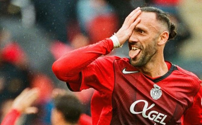 Trajneri i njohur jep lajmin e keq për Vedat Muriqin...