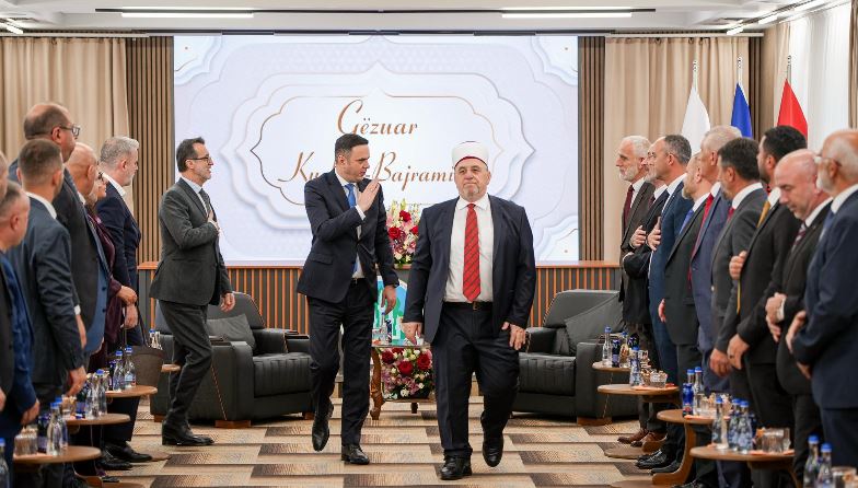 Abdixhiku vlerëson rolin e BIK-ut gjatë vizitës te Myftiu Tërnava