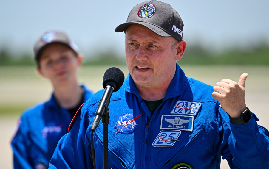 Udhëtimet në hapësirë sjellin një sërë efektesh në trup, astronauti papritmas nuk mund të fliste