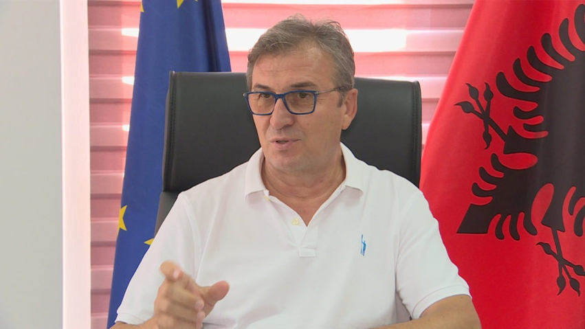  Sa më vdekjeprurës virusi  aq më pak përhapet   Brataj shpjegon rrezikun e Ebolës