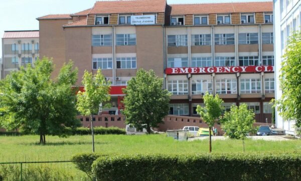 Mungesa e barnave esenciale, SHSKUK hap tender mbi 1 milion euro për furnizim 
