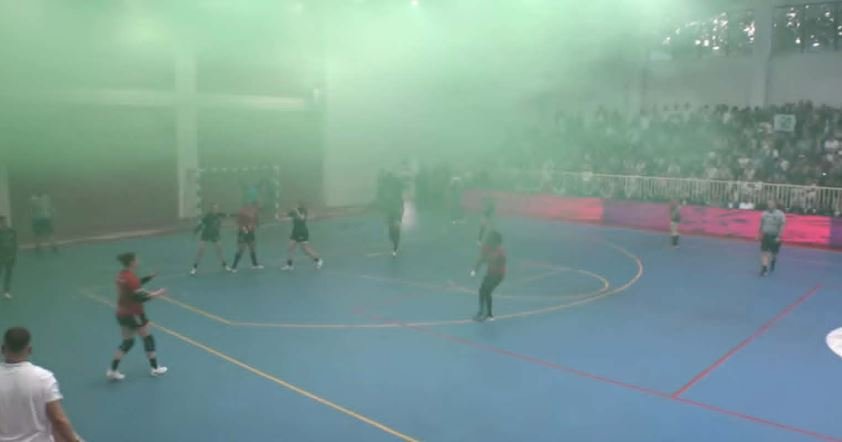 Sportistja e Kosovës: Pabesisht familjarët e mi u sulmuan në rrugë nga tifozët e Samadrexhës