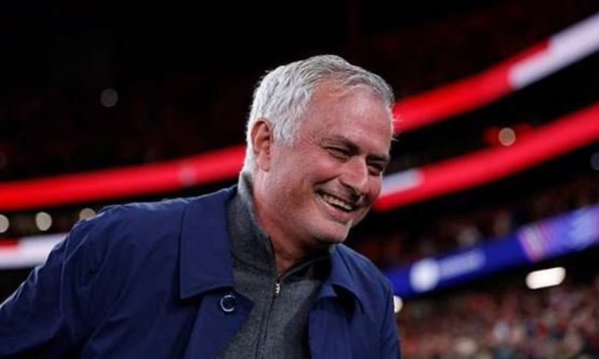 Mourinho nënshkruan kontratën me Realin