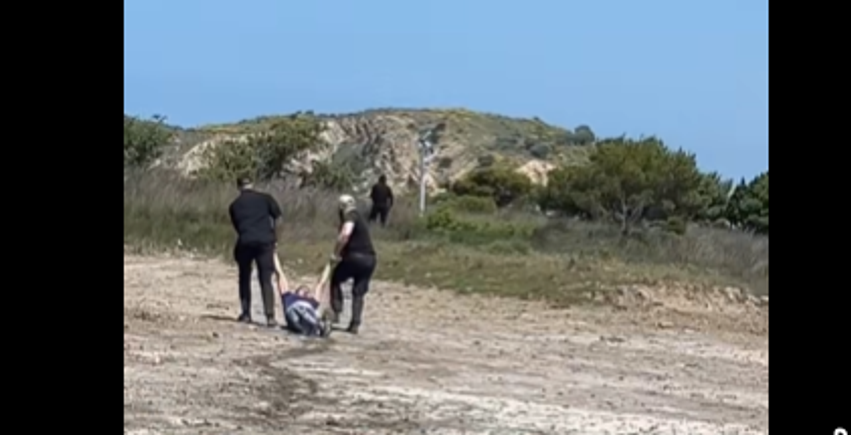 Incident në Zvërnec  protestuesi tërhiqet zvarrë   dalin pamjet