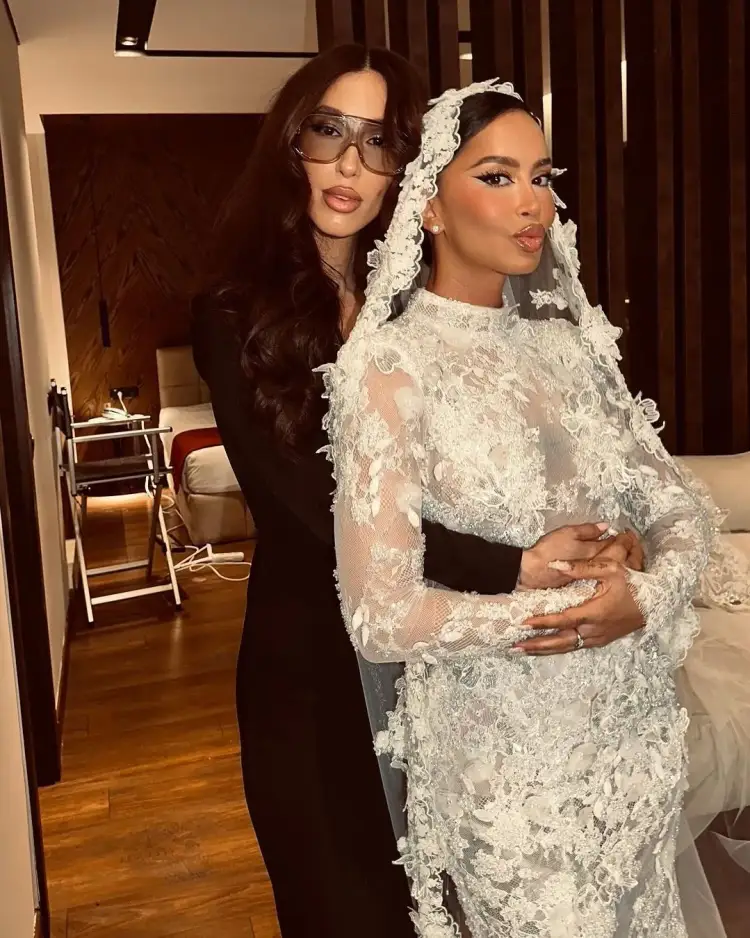 Besa Zeqiri flet për herë të parë raportin me Dafinën