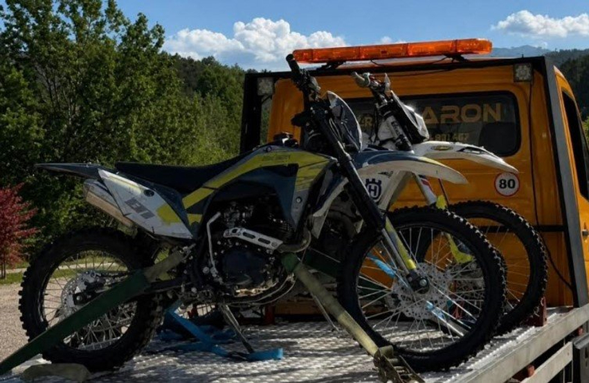 ferizaj-dy-shofere-motocikletash-gjobiten-per-shkelje-te-renda-ne-trafik