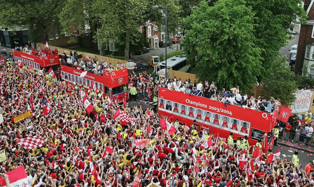 Arsenali harron finalen, 500 mijë tifozë bllokojnë Londrën