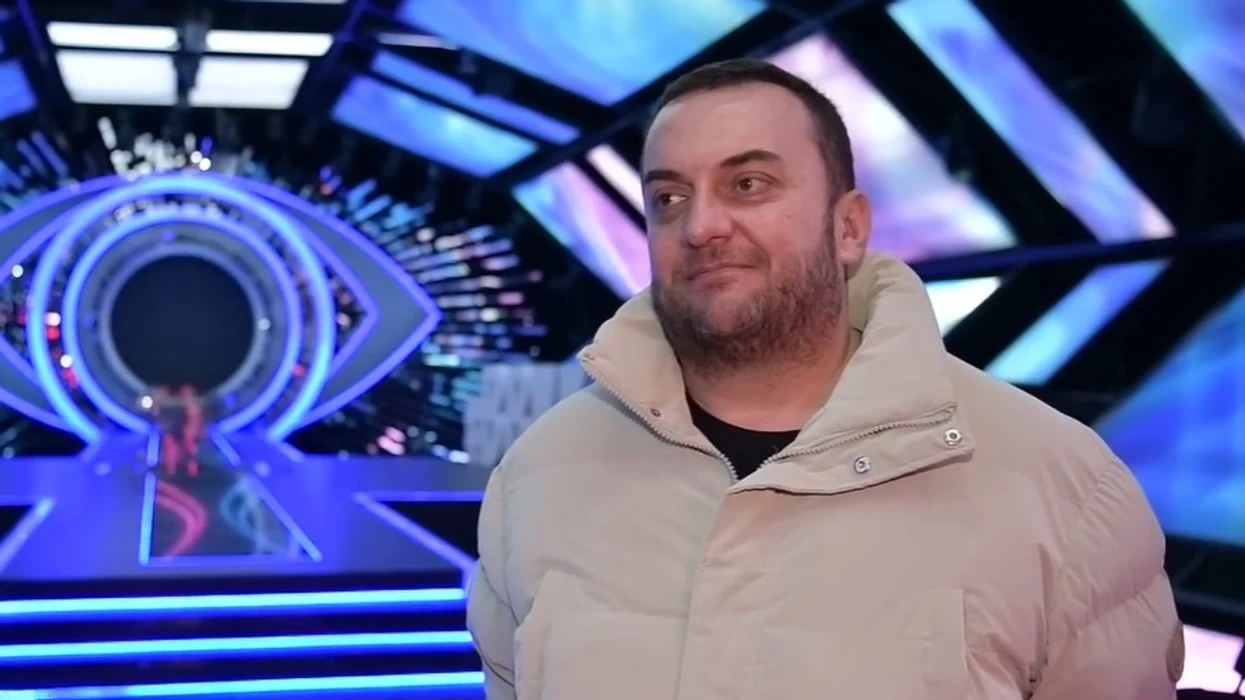 Olti Curri reagon për videot intime që po qarkullojnë: Dy nga artistet kanë tentuar vetëvrasjen