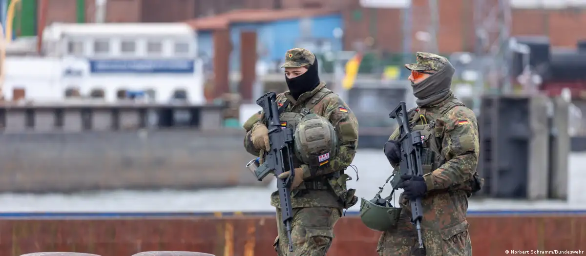 Si stërvitet Bundeswehr-i për mbrojtjen e NATO-s