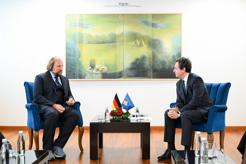 Kurti kërkon mbështetjen e Gjermanisë për statusin e Kosovës vend kandidat për BE