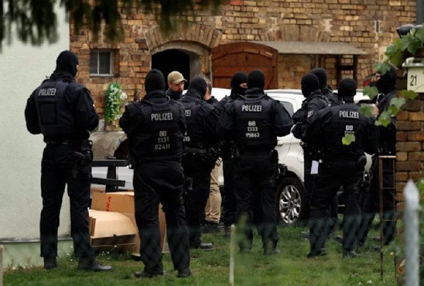 Policia speciale kryen bastisje në Gjermani, hetimi lidhet me Shtetin Islamik