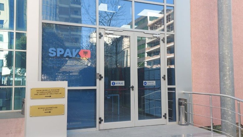 Aksion “top secret”/ Jo vetëm banesa e Roni Yeffet, BKH kontrolle në disa kompani dhe zyra, sekuestron dosjet te “Kayo”