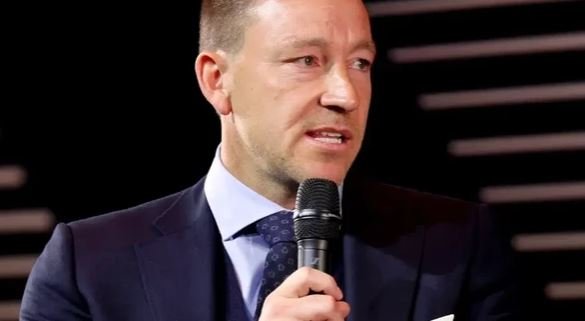 John Terry zbulon favoritin