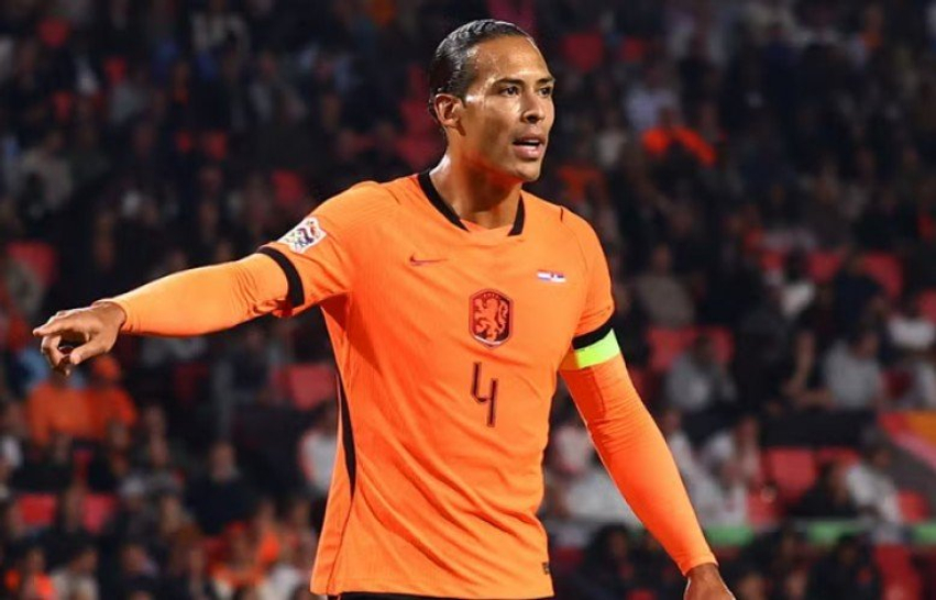 Van Dijk nuk ndalet  Nuk përfundon me 100 ndeshje  dua të vazhdoj