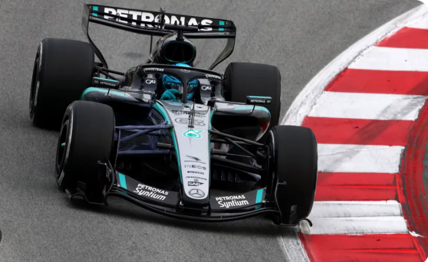 Mercedes tallet me Ferrarin në rrjetet sociale  por  del huq   fshin gjithçka pas tërheqjes së Russell