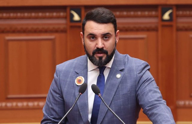 Nesër protestë para Kuvendit/ Këlliçi: T’i tregojmë Ramës se bashkitë nuk janë prona e tij private