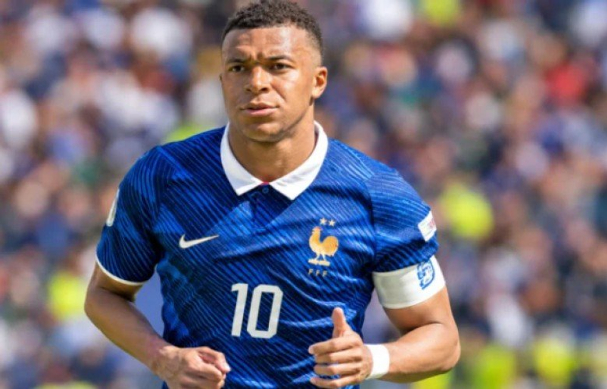 mbappe-perfshihet-ne-polemikat-per-topin-e-arte