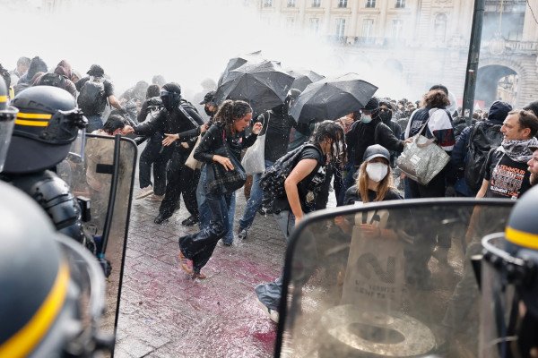 Protestë në Francë, kërkohet më shumë fonde për arsimin
