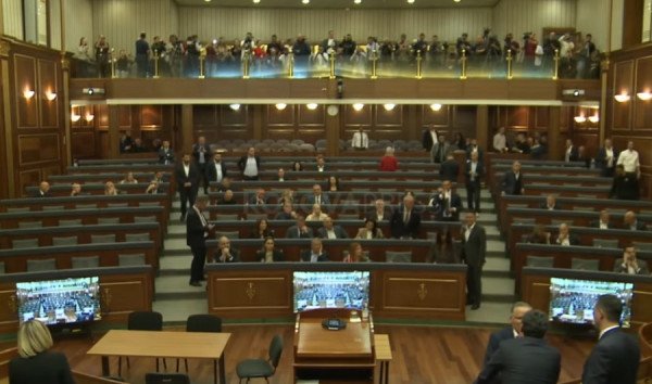 Miratohet në lexim të dytë Projektligji për ndryshimin e ligjit për Dhomat e Specializuara