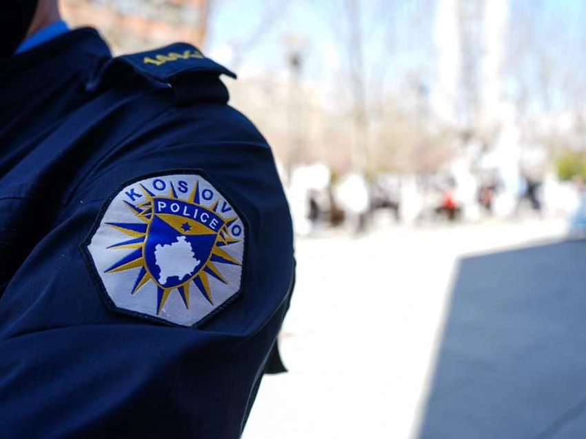 Sulm me koktej molotovi në Pejë, goditen dy lokacione – policia nis hetimet