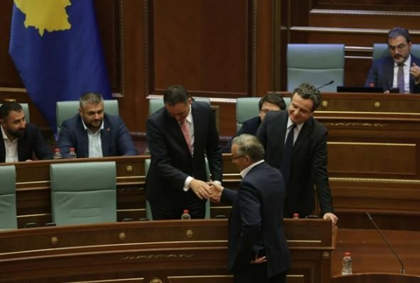Hamza përshëndet Kurtin dhe Haradinajn