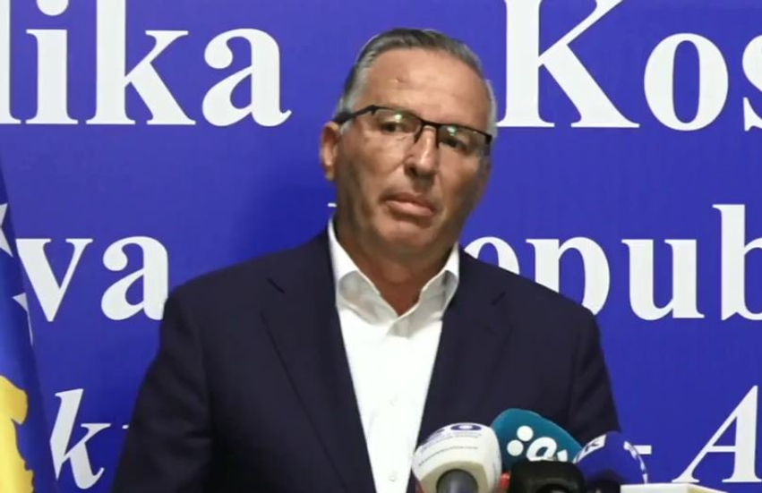 LIVE  Hamza flet pas ofertës së Kurtit