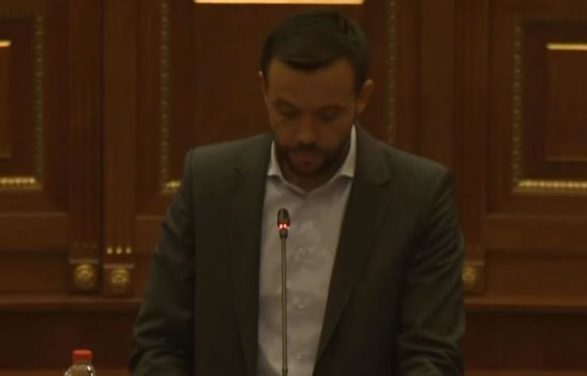 Propozohen Shiroka Pula dhe Hoxha për presidente