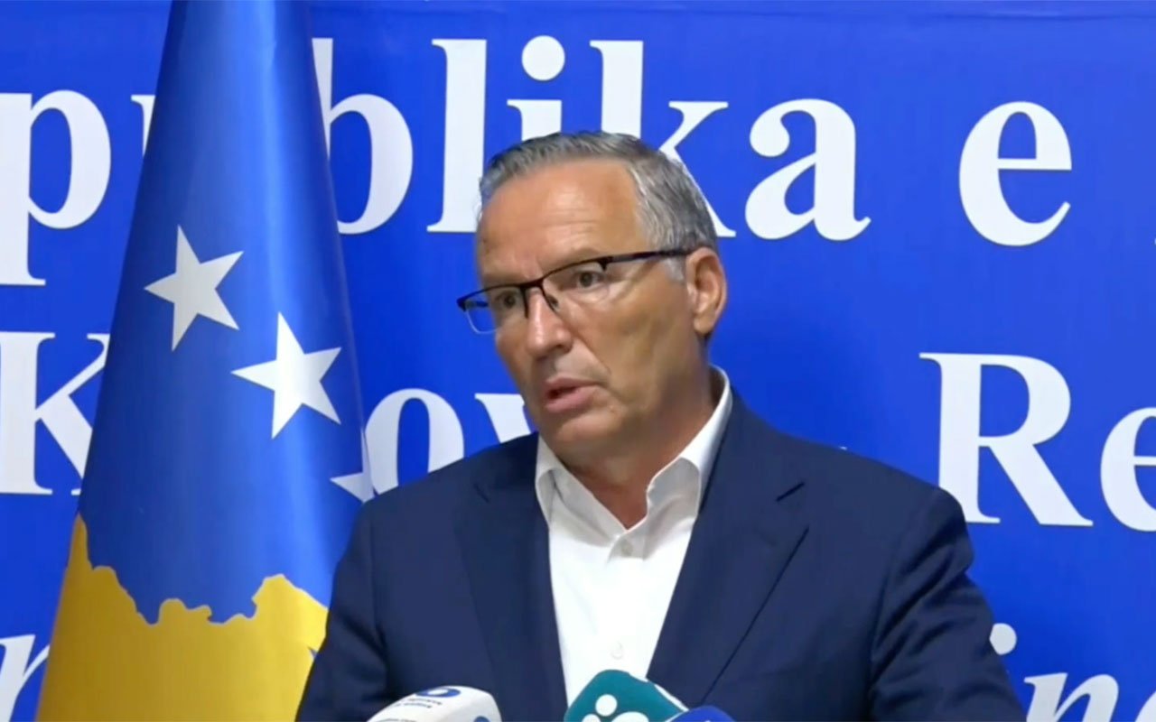 Hamza flet pas ofertës së Kurtit