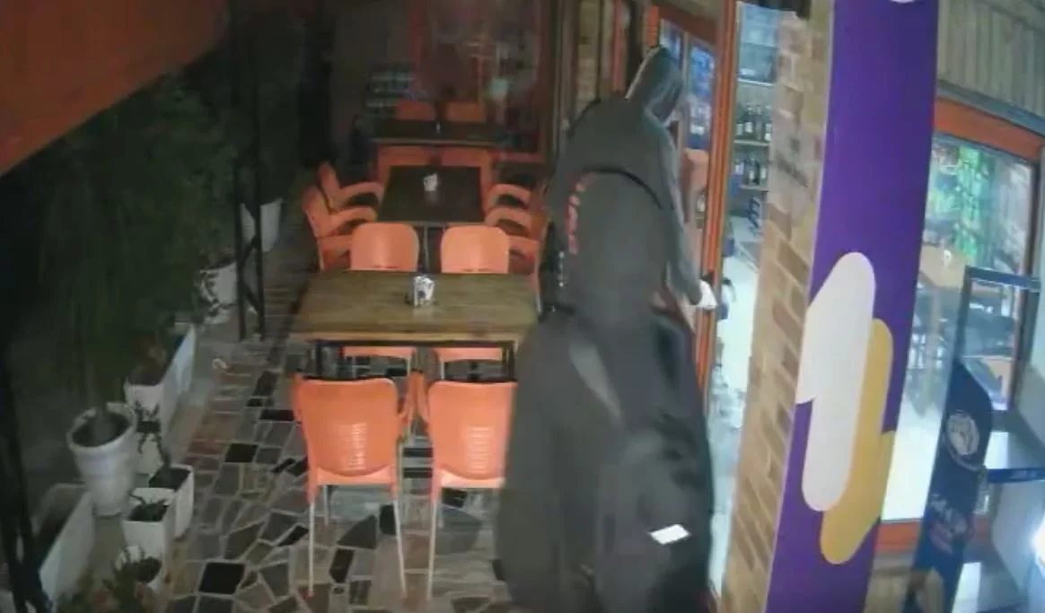 Vjedhje banesash e biznesesh në Orikum dhe Dukat, banorët kërkojnë ndërhyrjen e policisë