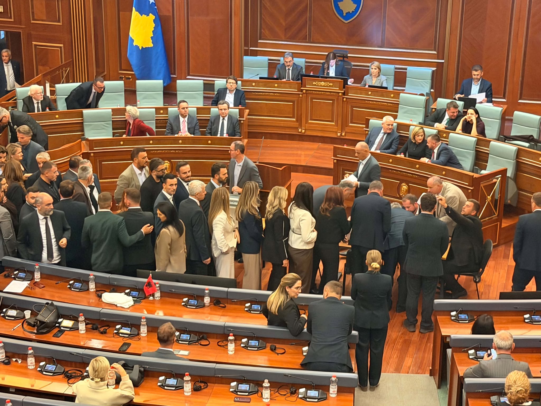 “Kosova shmang zgjedhjet e parakohshme”, Dosti me mesazh pas zgjedhjes së Presidentes