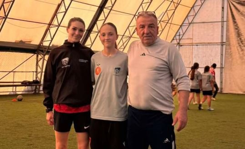 Vlera Neziri synon majat e futbollit