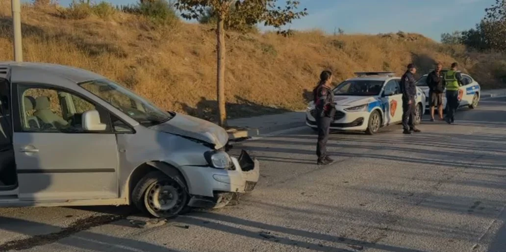 Aksident i rëndë në Vlorë, plagosen 5 persona/ Mes të lënduarve edhe shtetas të huaj