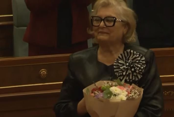 Kosova bëhet me presidente