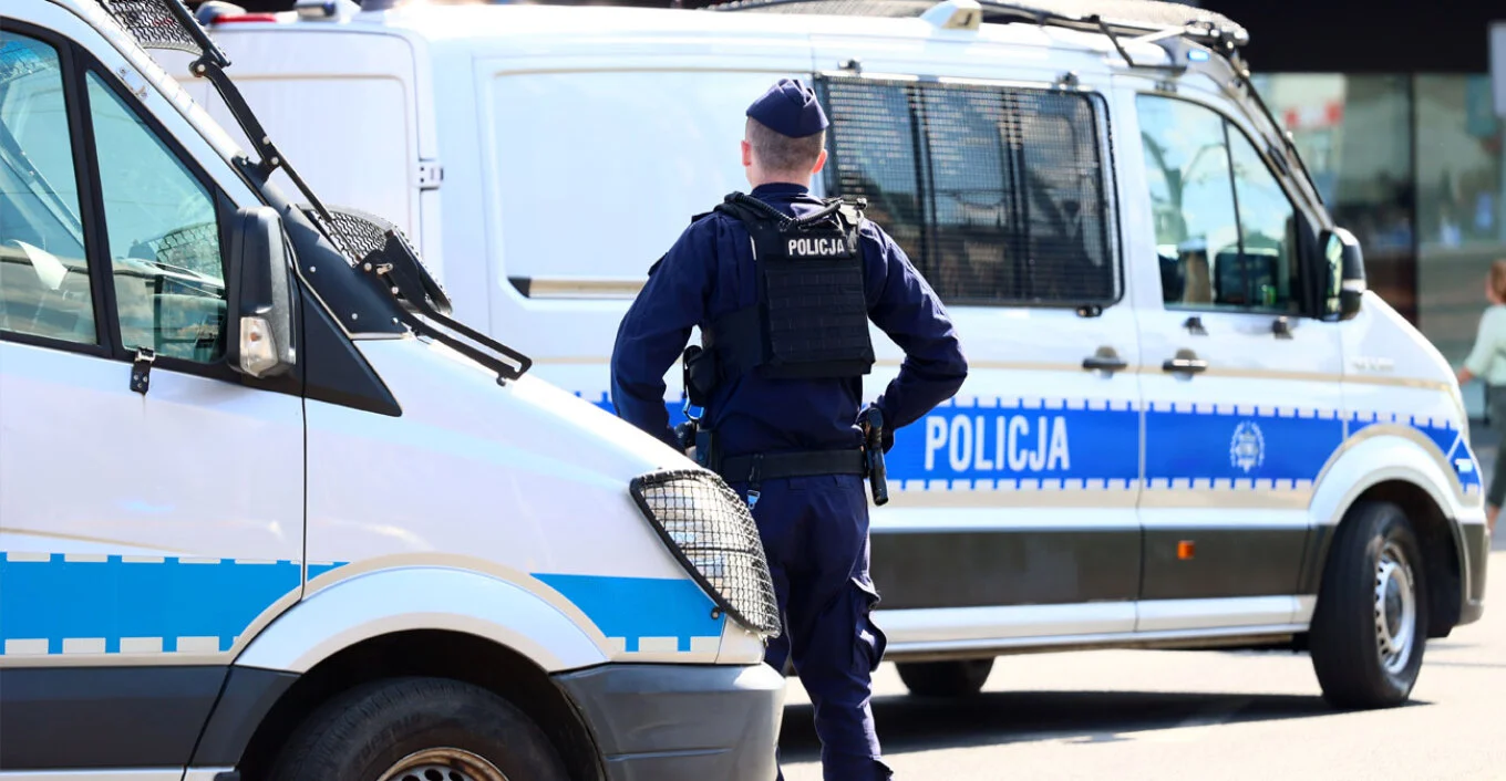 Sulm me thikë në një shkollë në Poloni, plagosen 7 persona, mes tyre edhe një mësues