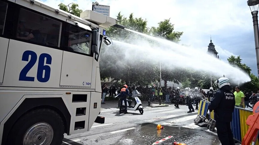 Policia belge arreston 107 persona gjatë protestave studentore