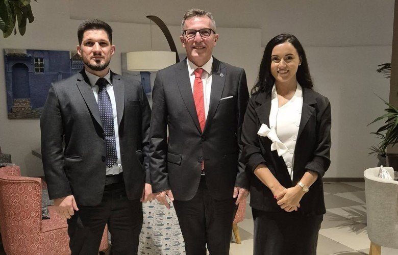 Ambasadori Mjeku takon mërgimtarët nga Kosova në Bahrein