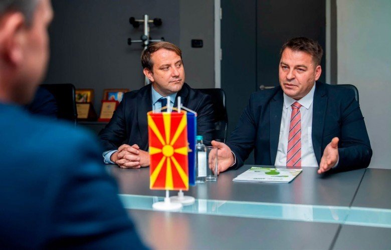 Muja në vizitë zyrtare në Maqedoninë e Veriut, diskutohet forcimi i bashkëpunimit në bujqësi