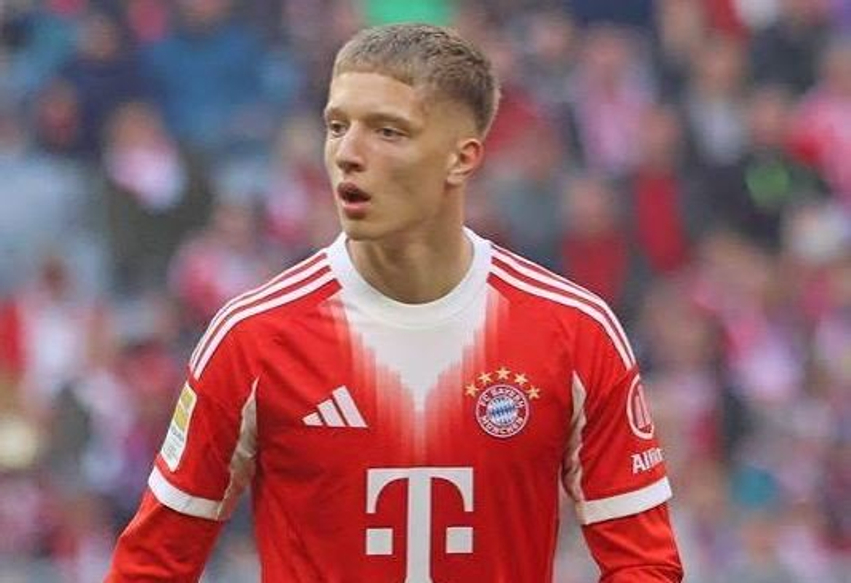Osmani ftohet në skuadrën e parë të Bayernit