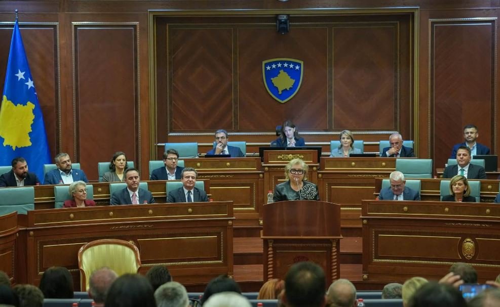 Pas zgjedhjes së Presidentes, vjen testi i madh për Kosovën – këto janë sfidat kryesore