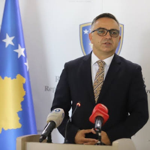 Tahiri i AAK-së për Ligjin e Speciales: Kufizimi nuk e zhbën por e përmirëson institucionin