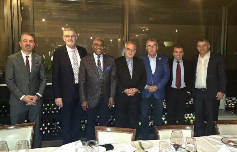 AARC takohet me kongresistin Meeks, diskuton për Kosovën dhe Ballkanin