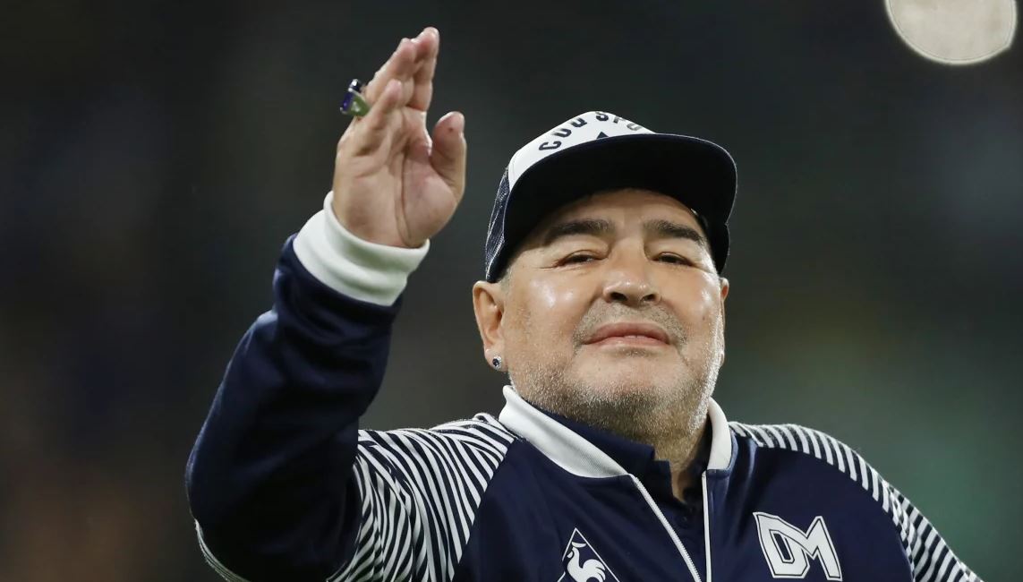 Gjyqi për vdekjen e Maradonës, prokuroria kërkon dënim me 12 vjet burg për mjekun neurokirurg