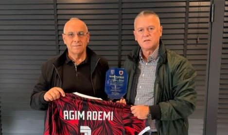 Agim Ademi pret në takim nënkryetarin e FSHFGj-së, dhe kryetarin e Kosova Regensburgut