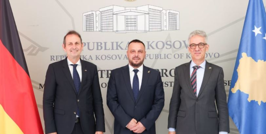 Maqedonci  Gjermania mbetet partner strategjik i Kosovës në fushën e sigurisë dhe mbrojtjes