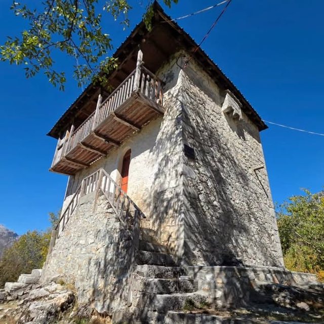 Kullat e veriut, përcjellëse të etnografisë dhe historisë njerëzore