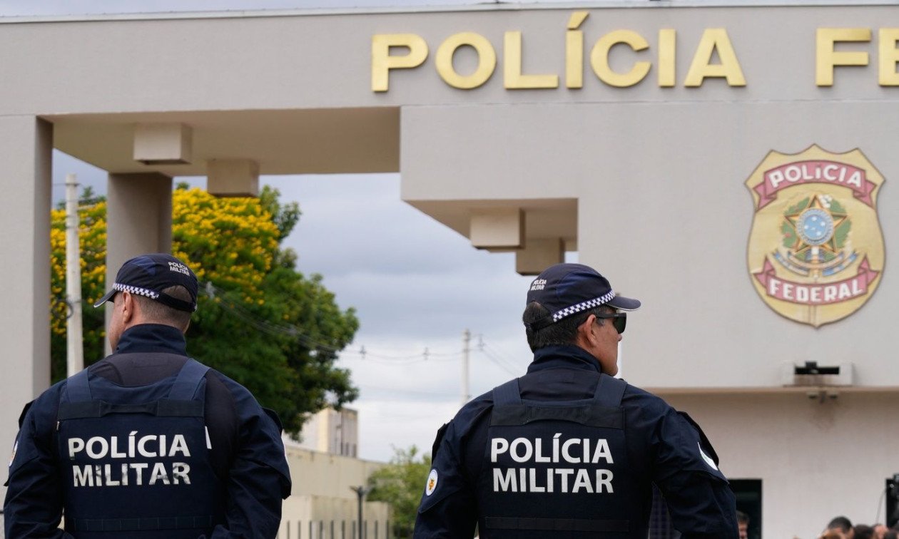 Mbajti peng 13 fëmijë në një shkollë, rrëmbyesi në Brazil vritet nga policia pas dy orësh negociatash