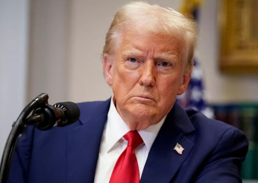 Ukraina duhet të bëhet me president të ri, thotë Trump