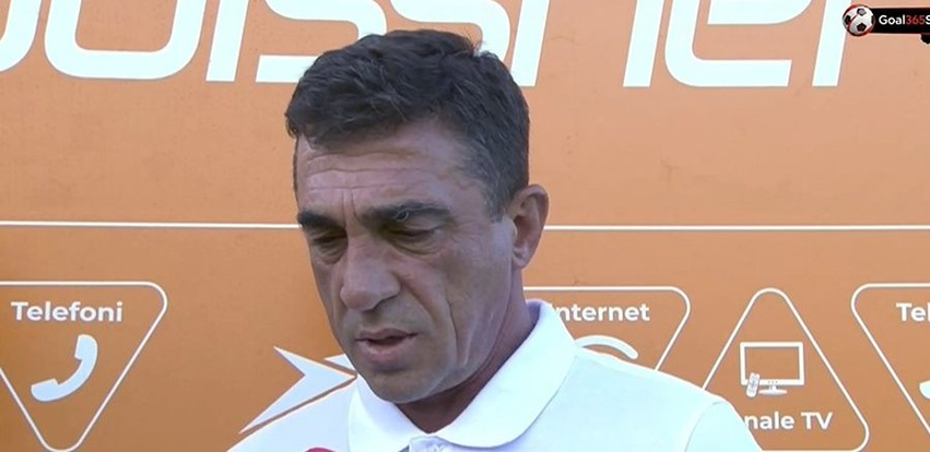 nevil-dede-laci-meriton-komplimenta-tabloja-jone-pozitive